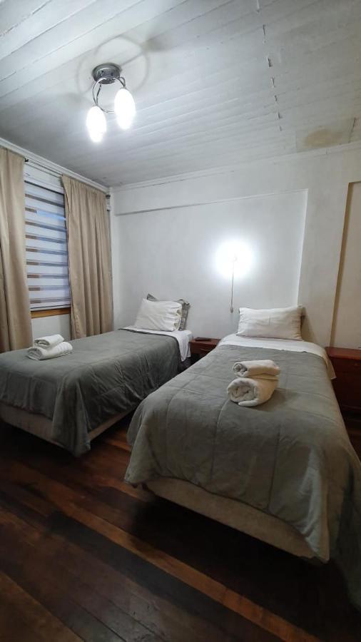 Hostal Las Heras 特木科 外观 照片