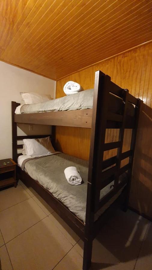 Hostal Las Heras 特木科 外观 照片